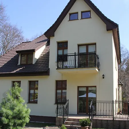 Δωμάτια σε οικογενειακή κατοικία Solis